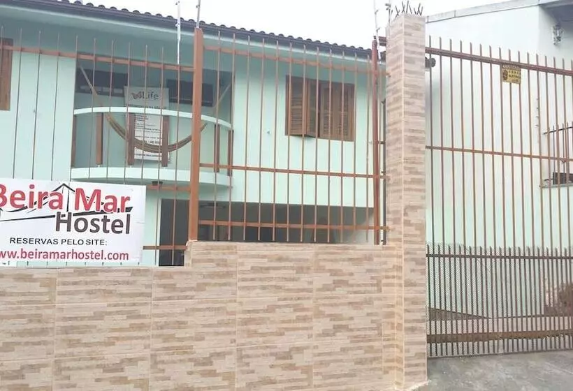 Beira Mar Hostel