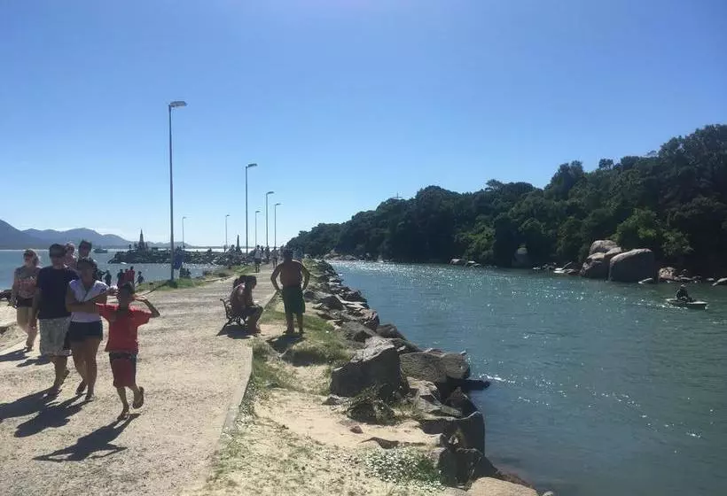 Floripa Hostel Barra Da Lagoa