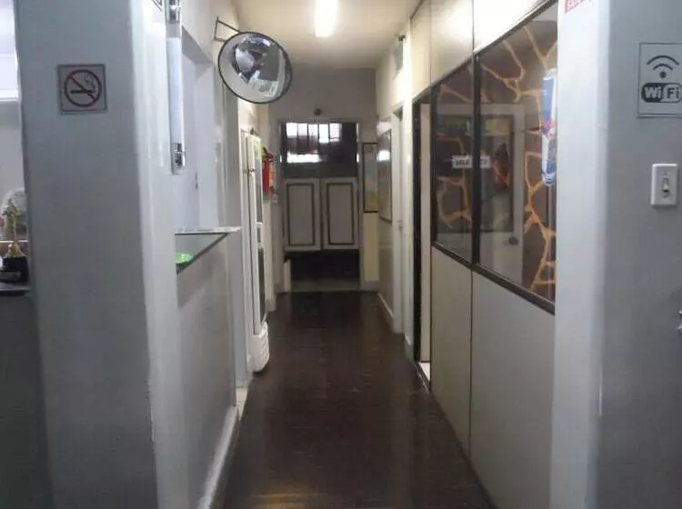 ホテル Avenida