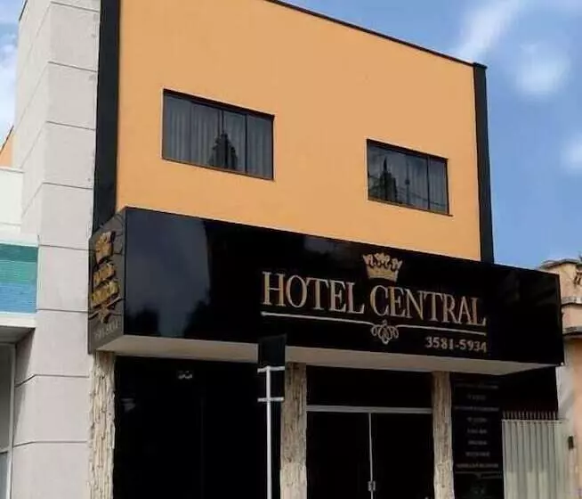 ホテル Central