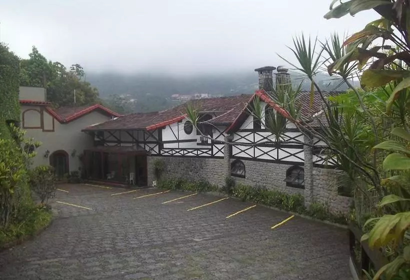 ホテル Gallardin Palace