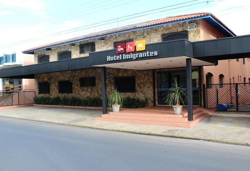 ホテル Imigrantes