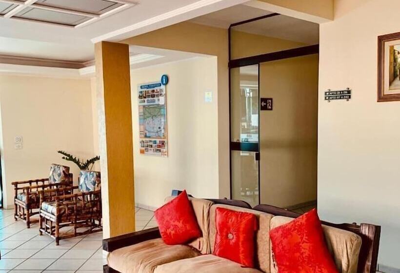 ホテル Imigrantes