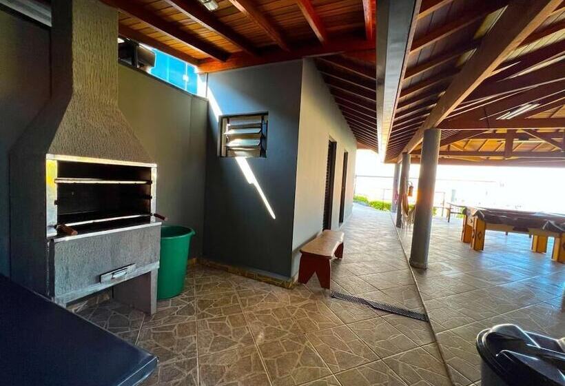 ホテル Imigrantes