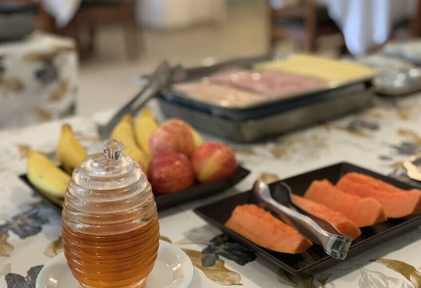 Hotel La Ponsa Itatiaia