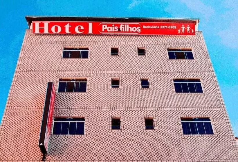 ホテル Pais E Filhos