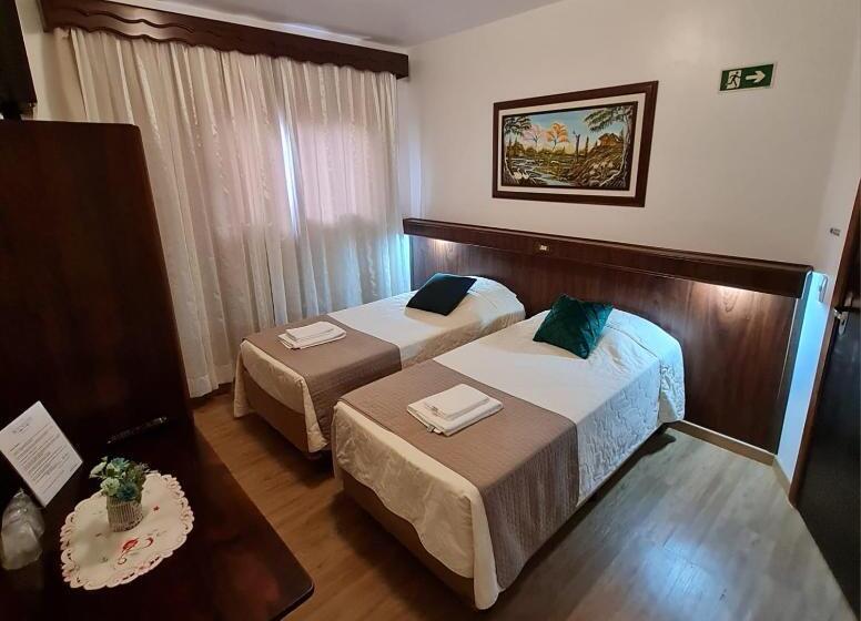 Отель Schneider