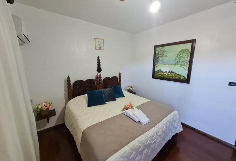 Отель Schneider