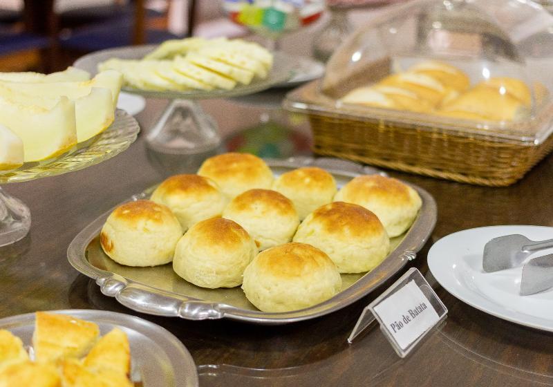 Hotel Pousada água Eterna Próximo Ao Museu De Cera, Hot Beach E Thermas Dos Laranjais By Up