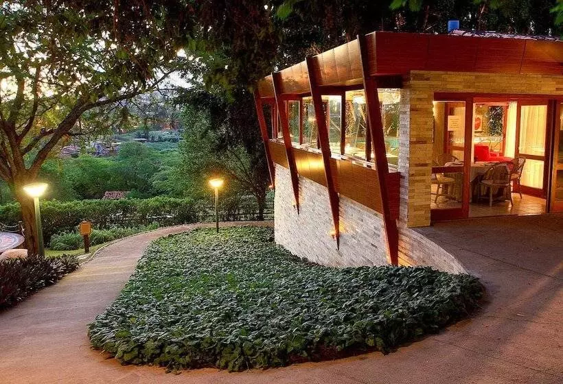 Oasis Hotel Spa