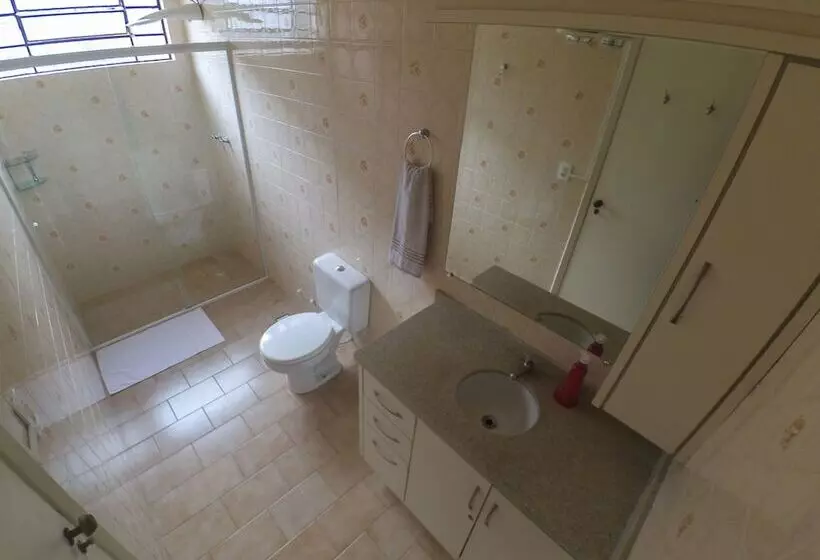 هاستل Jardim Botânico House