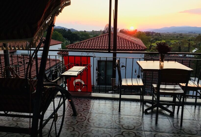 בית מלון כפרי Ena Serenity Boutique