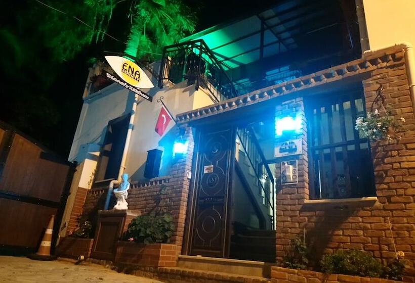 בית מלון כפרי Ena Serenity Boutique