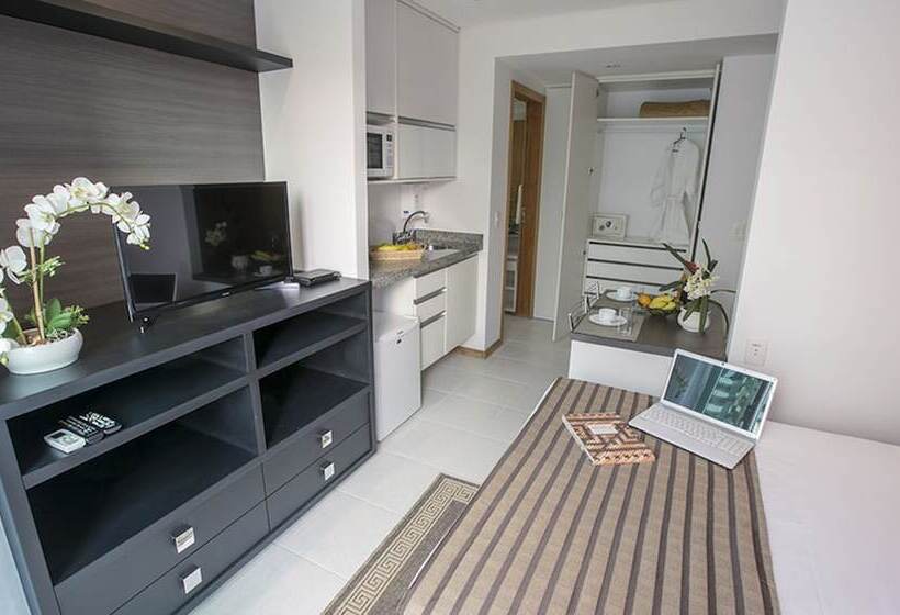 Отель Biarritz Hplus Long Stay