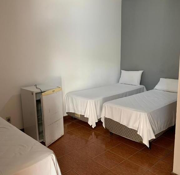 فندق Buriti Da Serra