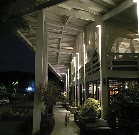 Отель Delta Maresias Studio