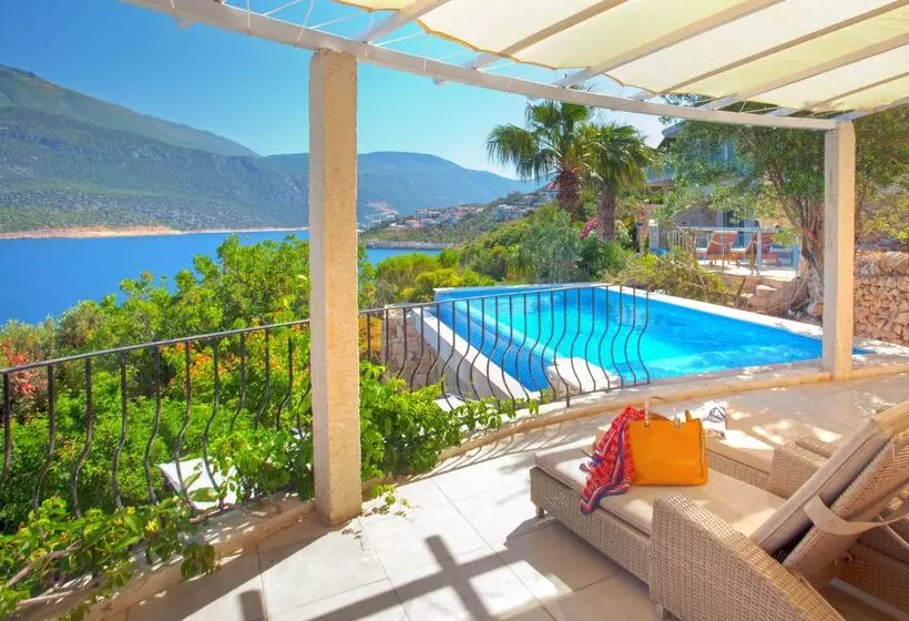 Mekvin Hotels Deniz Feneri Lighthouse