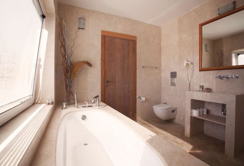 Mekvin Hotels Deniz Feneri Lighthouse