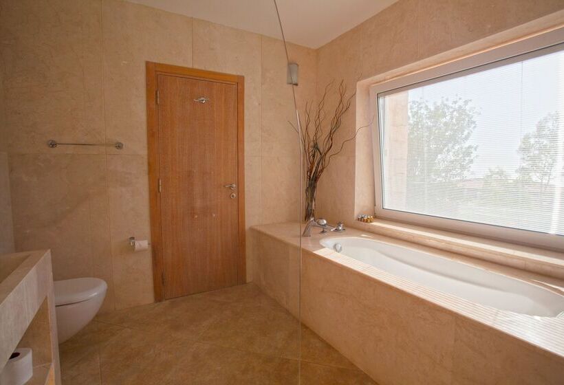 Mekvin Hotels Deniz Feneri Lighthouse