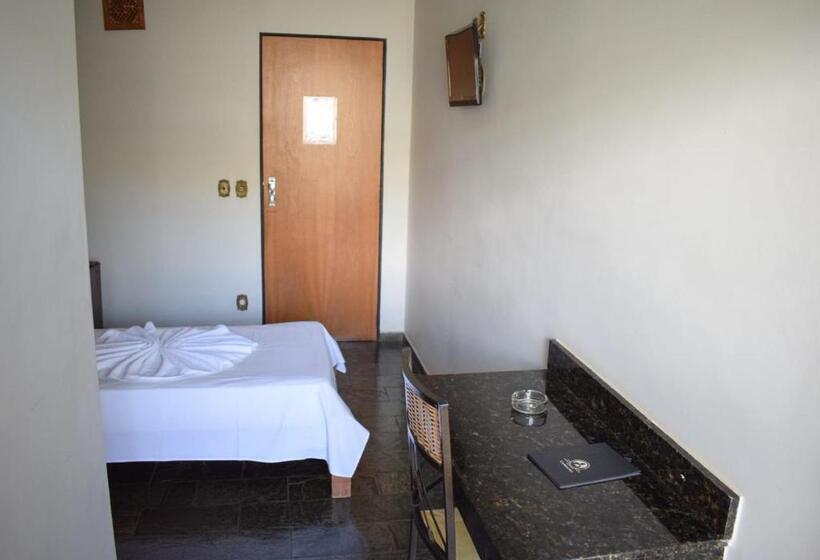 בית מלון כפרי Diplomata