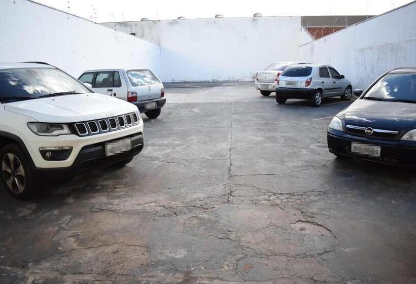 בית מלון כפרי Diplomata