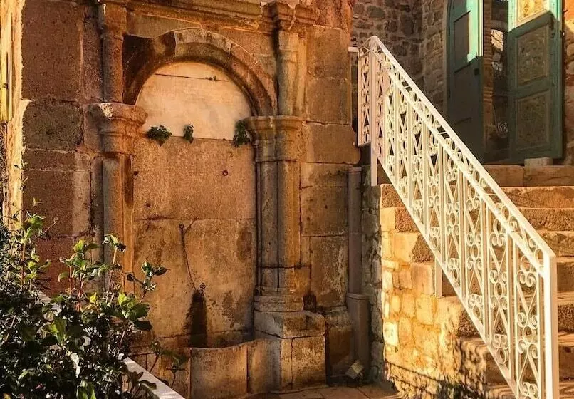 ホテル Les Pergamon