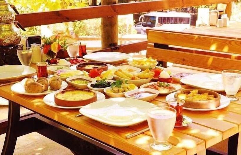 Отель Mersu A La