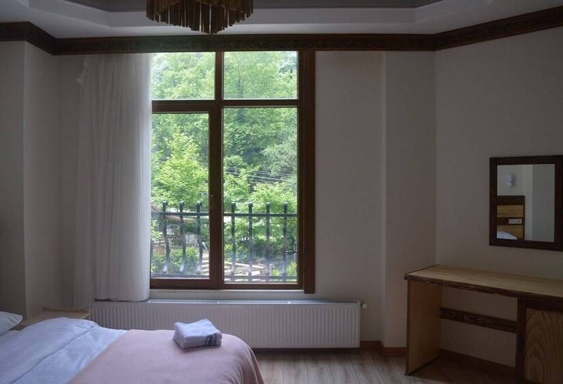 Отель Mersu A La