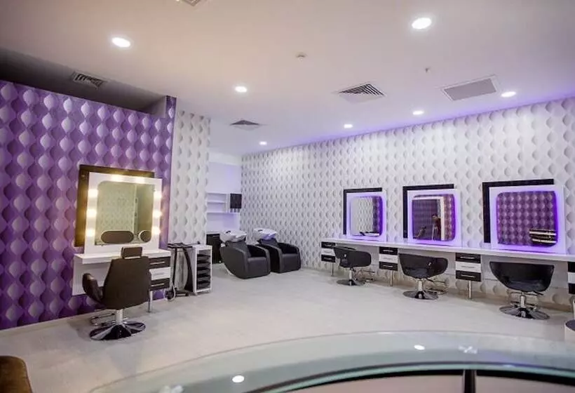 هتل Mitannia Regency