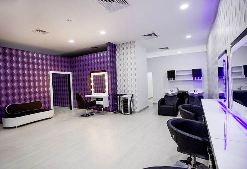 هتل Mitannia Regency