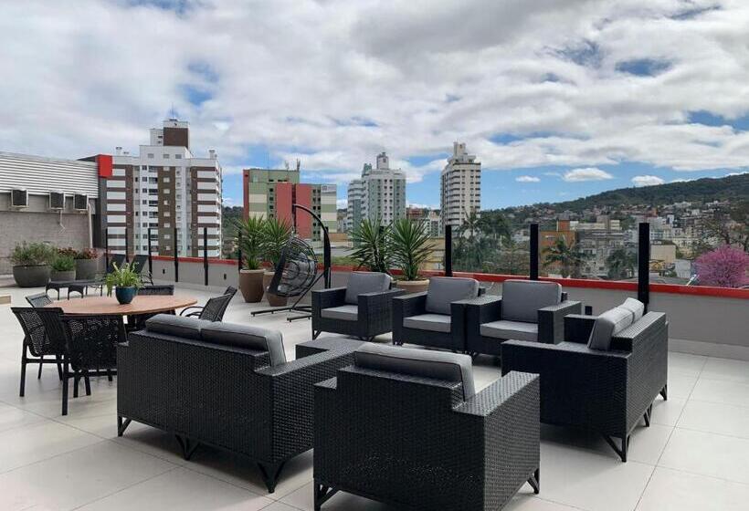 Tri Hotel Smart Criciuma