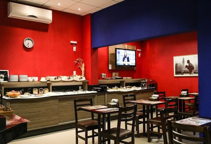 Tri Hotel Smart Criciuma