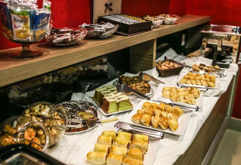 Tri Hotel Smart Criciuma