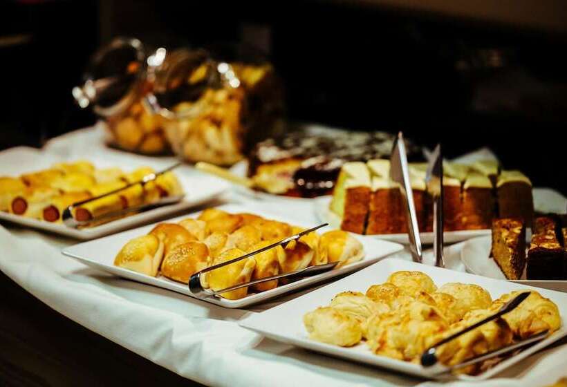 Tri Hotel Smart Criciuma