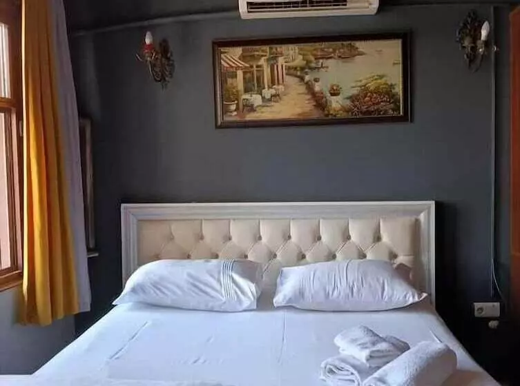 Onuncu Koy Hotel   Adults Only