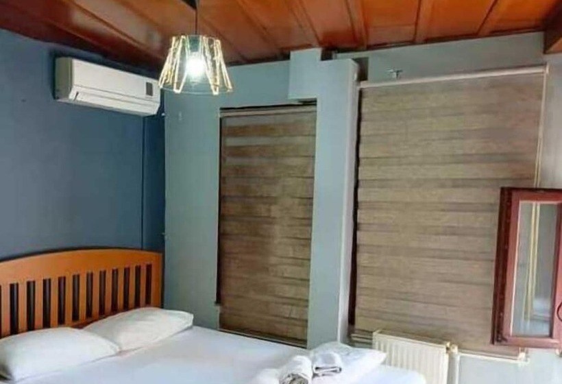 Onuncu Koy Hotel   Adults Only