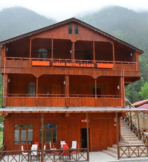 Uğur Motel