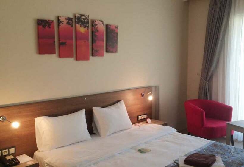 Work & Home Hotel Suites