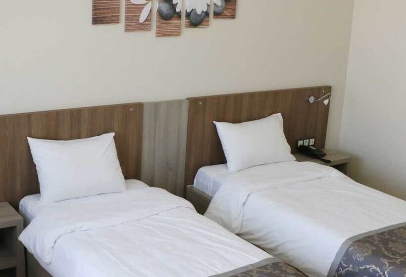 Work & Home Hotel Suites