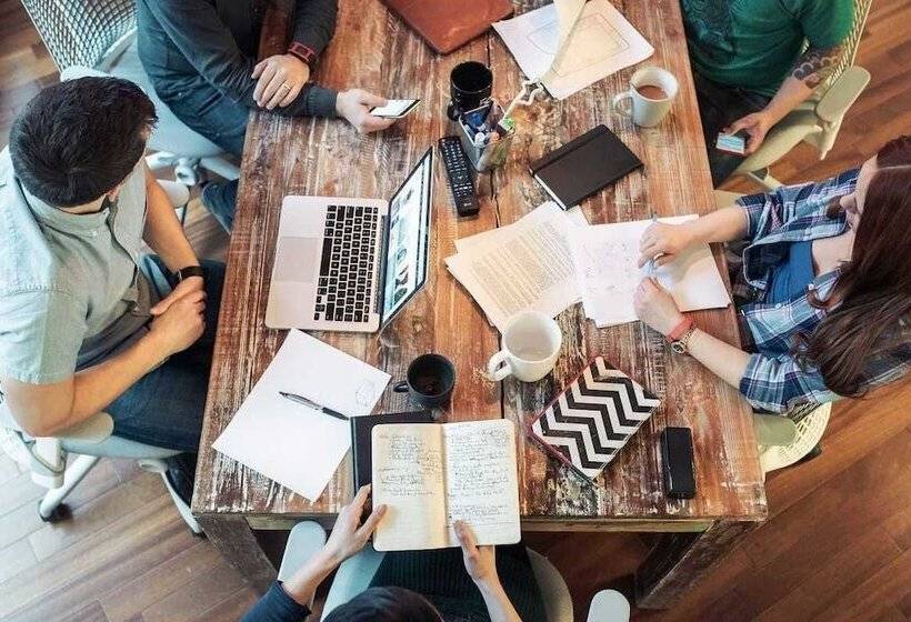 Work & Home Hotel Suites