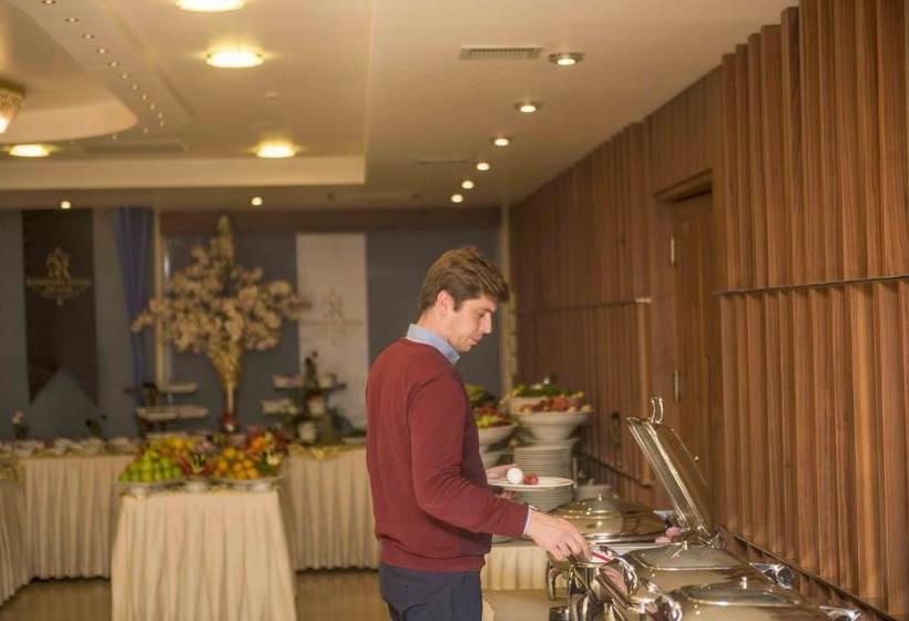 ホテル Ozgobek Ronesans De Luxe