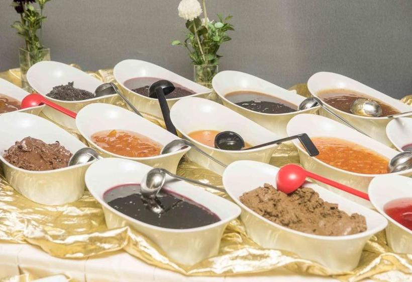 ホテル Ozgobek Ronesans De Luxe