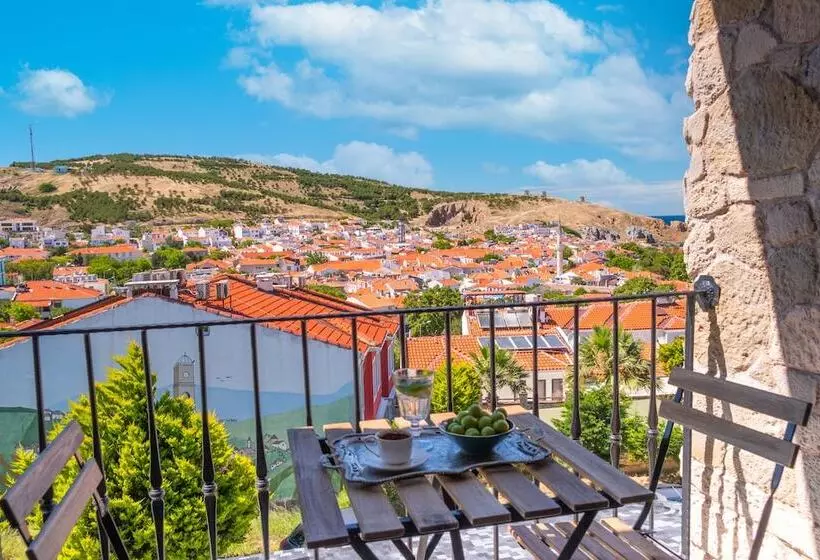 تختخواب و صبحانه Bozcaada Panorama