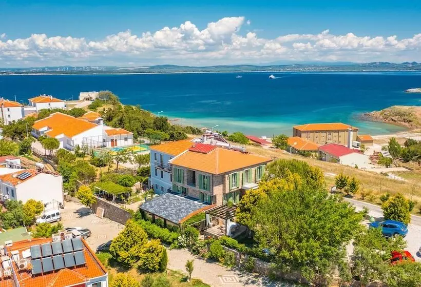 تختخواب و صبحانه Bozcaada Panorama