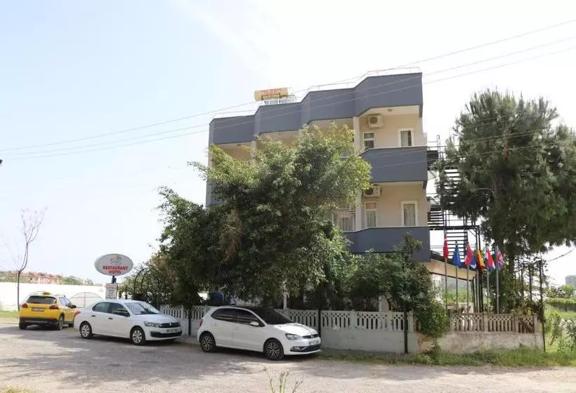 تختخواب و صبحانه Delfin Otel