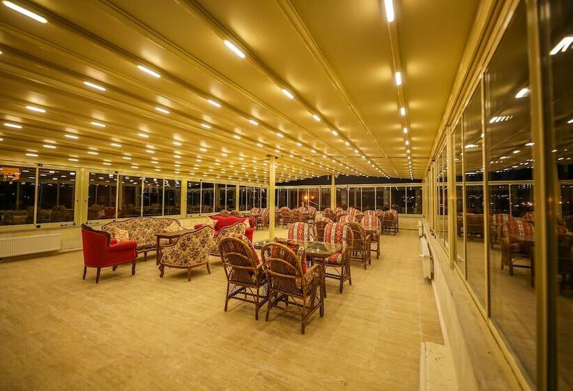 Bed & Breakfast Hikmet's House