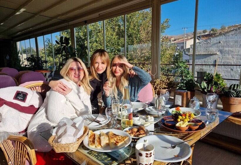 Bed & Breakfast Hikmet's House