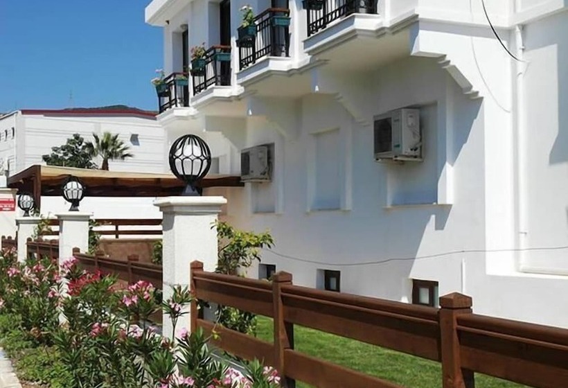 مبيت وإفطار Nemrut Bay Otel