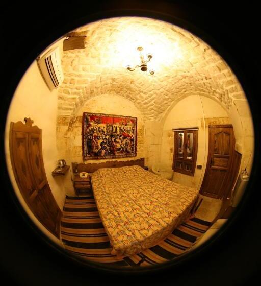 تختخواب و صبحانه Turkmen Konagi