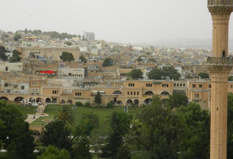 تختخواب و صبحانه Turkmen Konagi